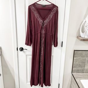 Pol Burgundy Long Sleeve V Neck Keyhole Embroidered Stretch Maxi Dress Size L